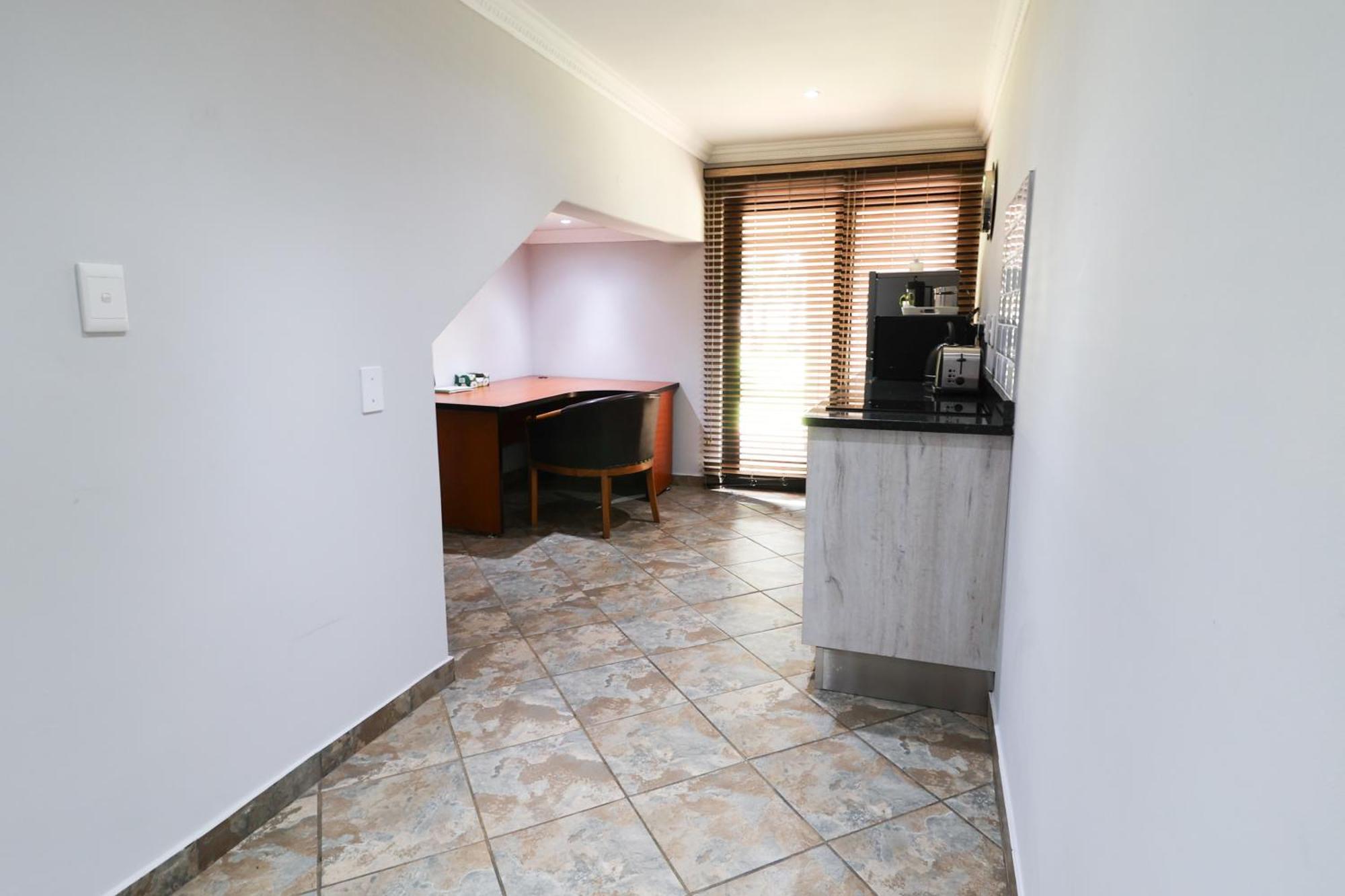 7 At Brainline Apartment Pretoria Exterior photo