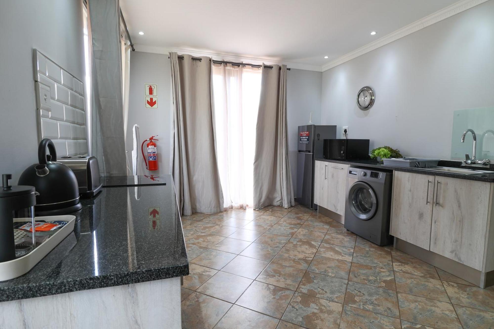 7 At Brainline Apartment Pretoria Exterior photo